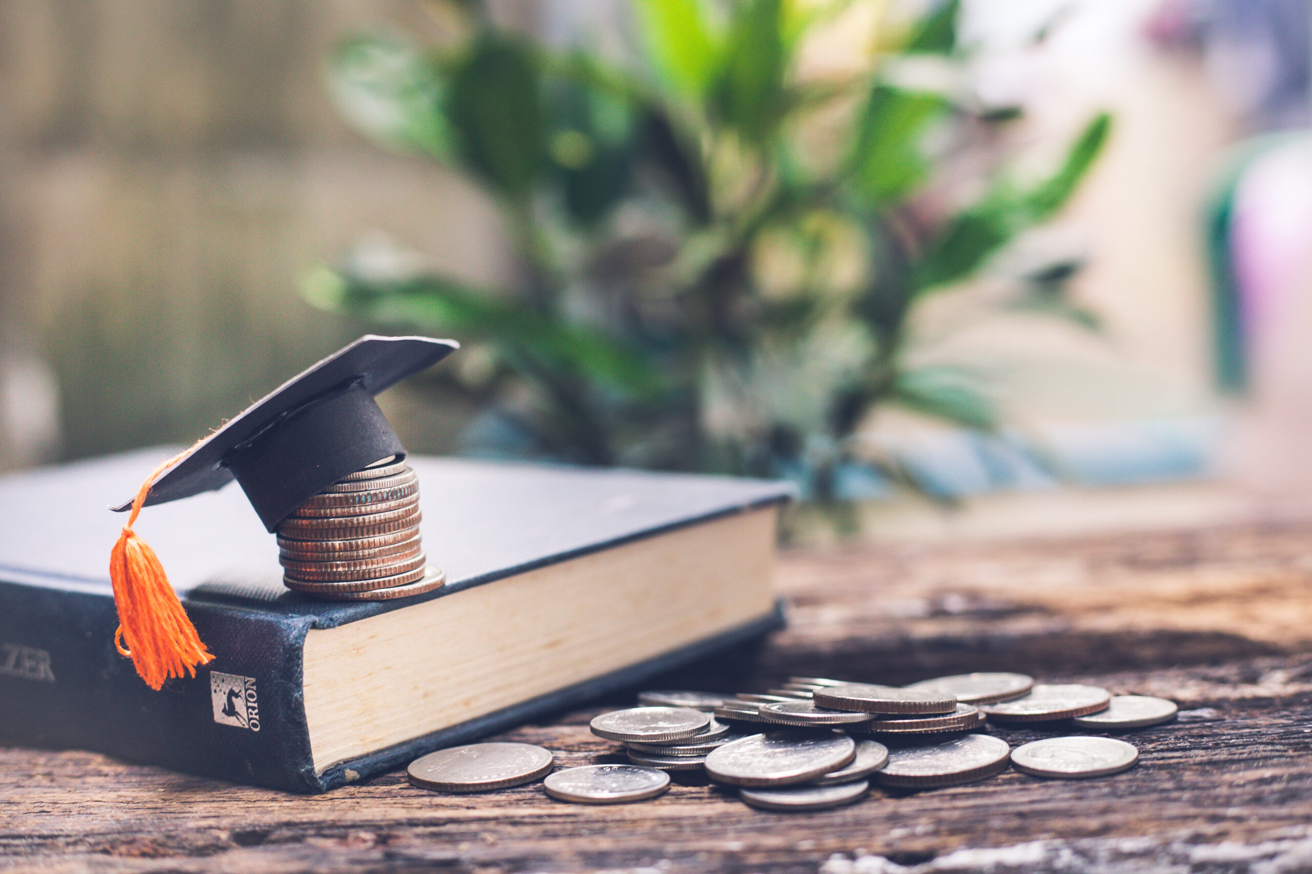 Student Loan Thresholds and Rates: An Employer’s Guide for the 2026/27 Tax Year